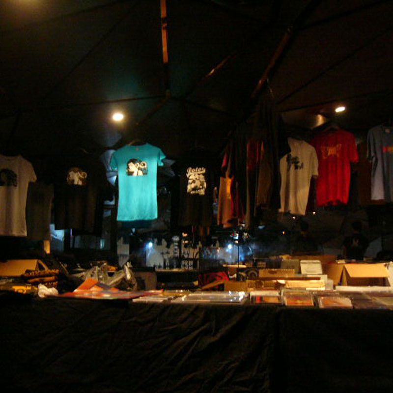 Up-in-smoke-201189.jpg