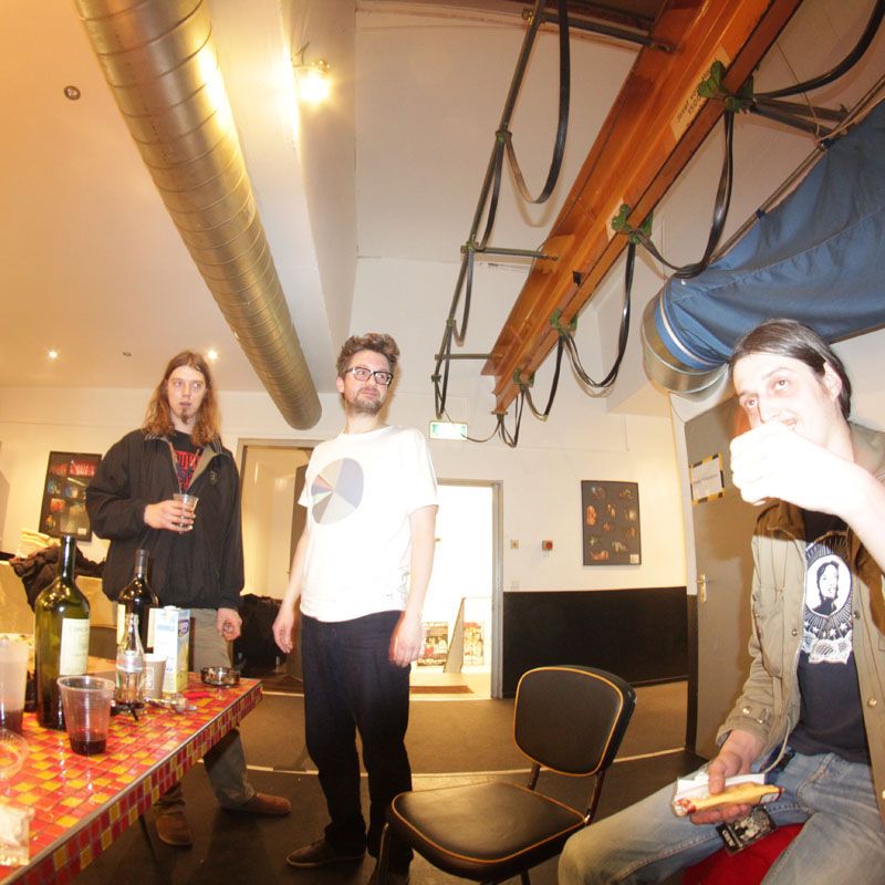 Up-in-smoke-201152.jpg